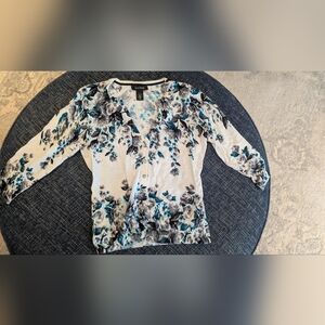 White House Black Market Blue and Gray Floral Cardigan